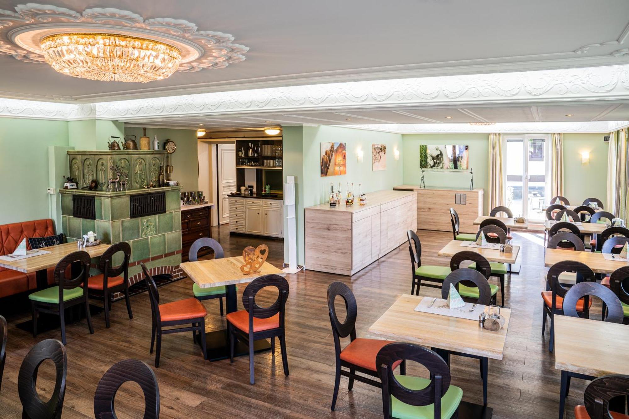 היידנהיים אן דר ברנץ Akzent Hotel Restaurant Hirsch מראה חיצוני תמונה